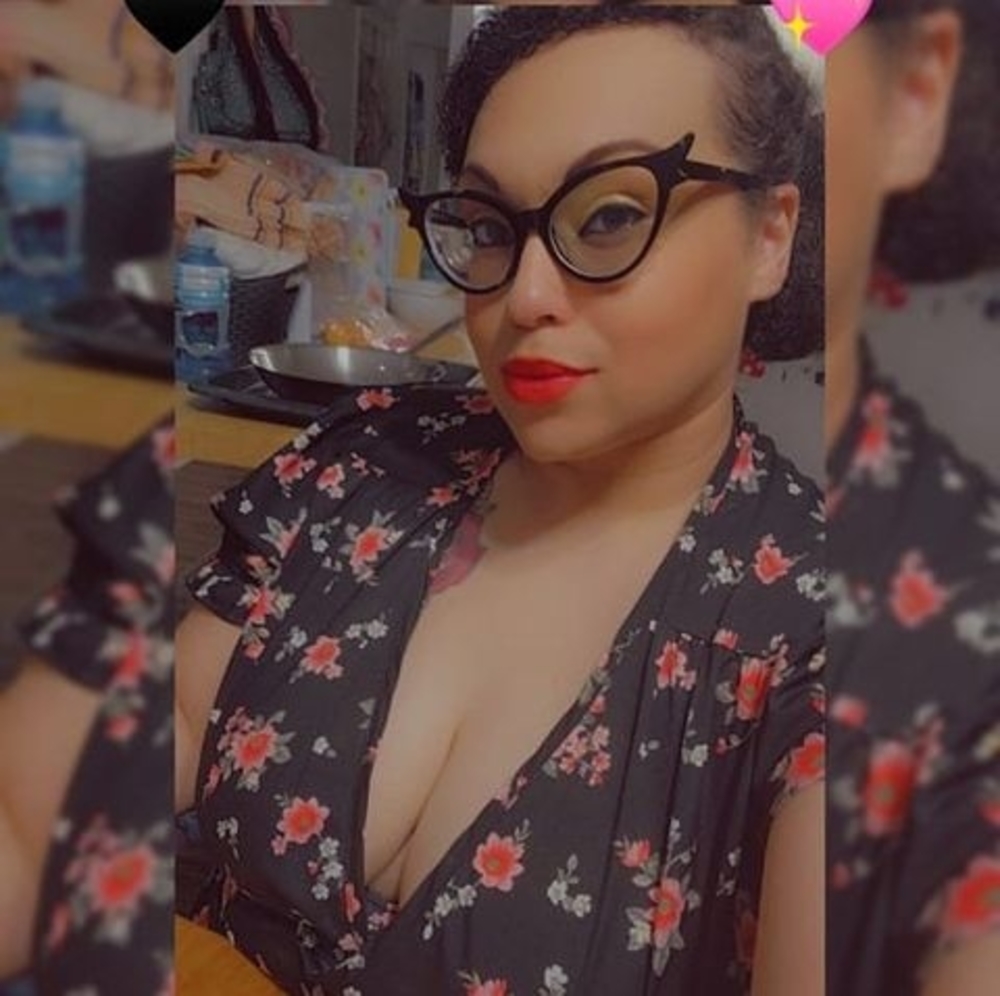 Meet your Posher, Tiffanee